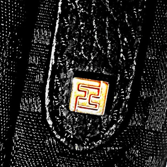 Fendi Baguette Zucchino FF Motif Mini Black Hand Bag Shoulder Bag - Picture 4 of 7